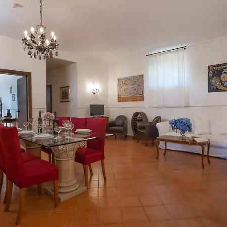 Ferienhaus Casale Montemoro - Private Pool & Garden | Sleeps 10 - Happy Rentals