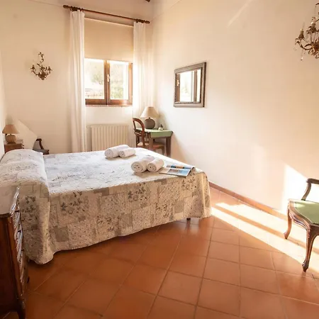 Casale Montemoro - Private Pool & Garden | Sleeps 10 - Happy Rentals Ferienhaus